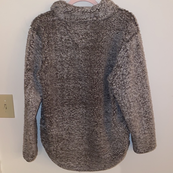 Simply Southern Sherpa Pullover - Picture 3 of 3